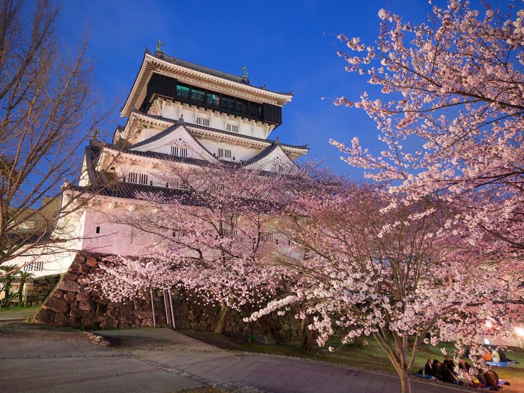 Hotel Relief Kokura Annex Кіта-Кюшю Екстер'єр фото